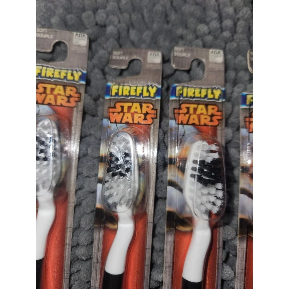 Lot of 11~Star Wars Child Kids Ultra Soft bristle Toothbrushes Asstd. Colors~NEW